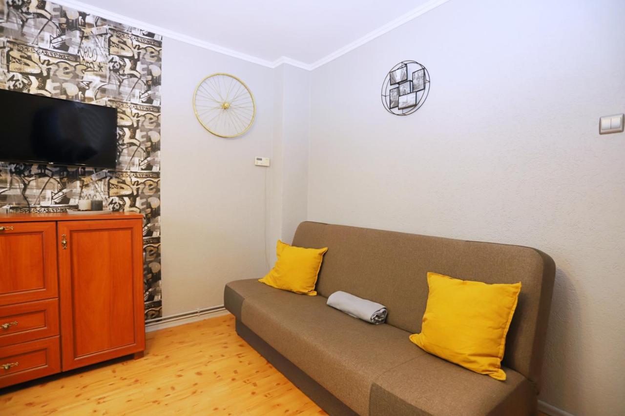 Apartament Rowerlovy Apartman Wałbrzych Kültér fotó