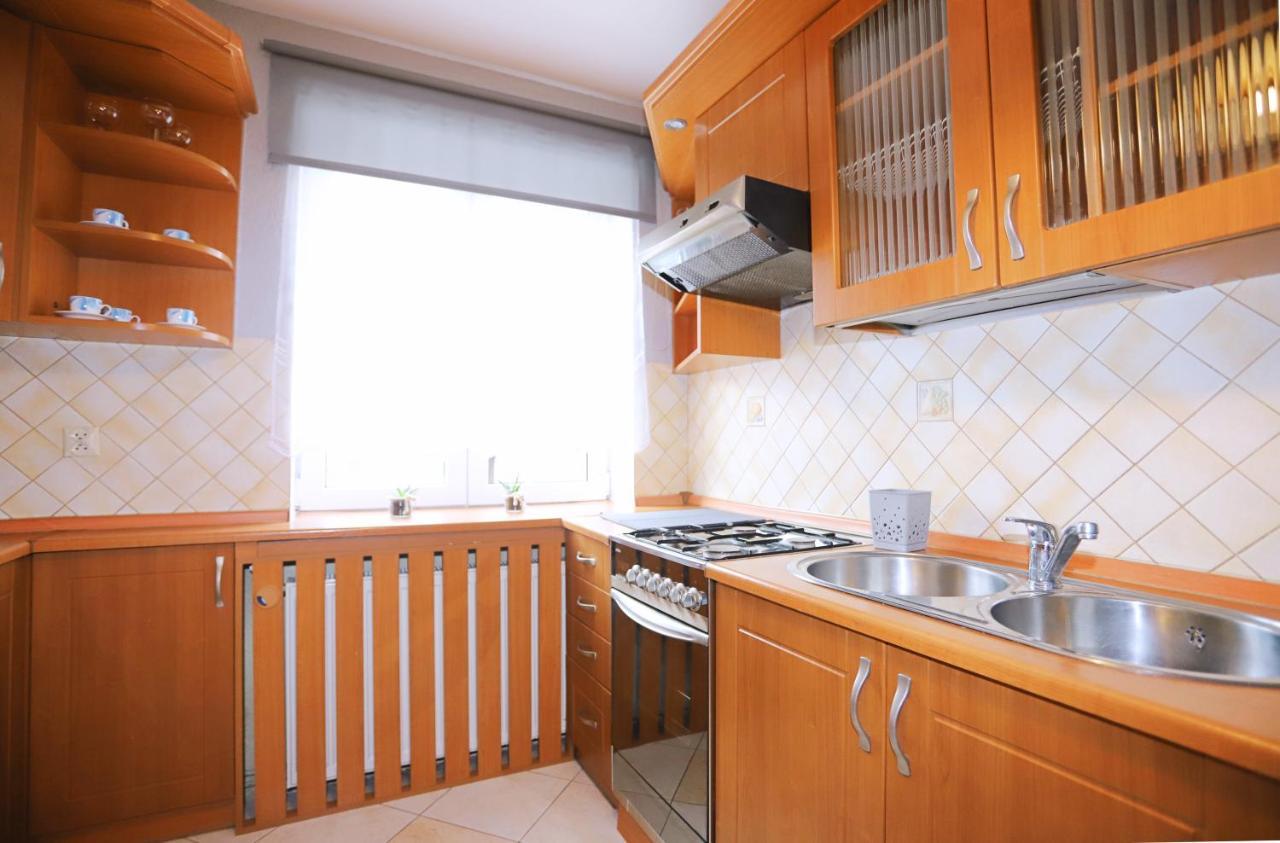 Apartament Rowerlovy Apartman Wałbrzych Kültér fotó